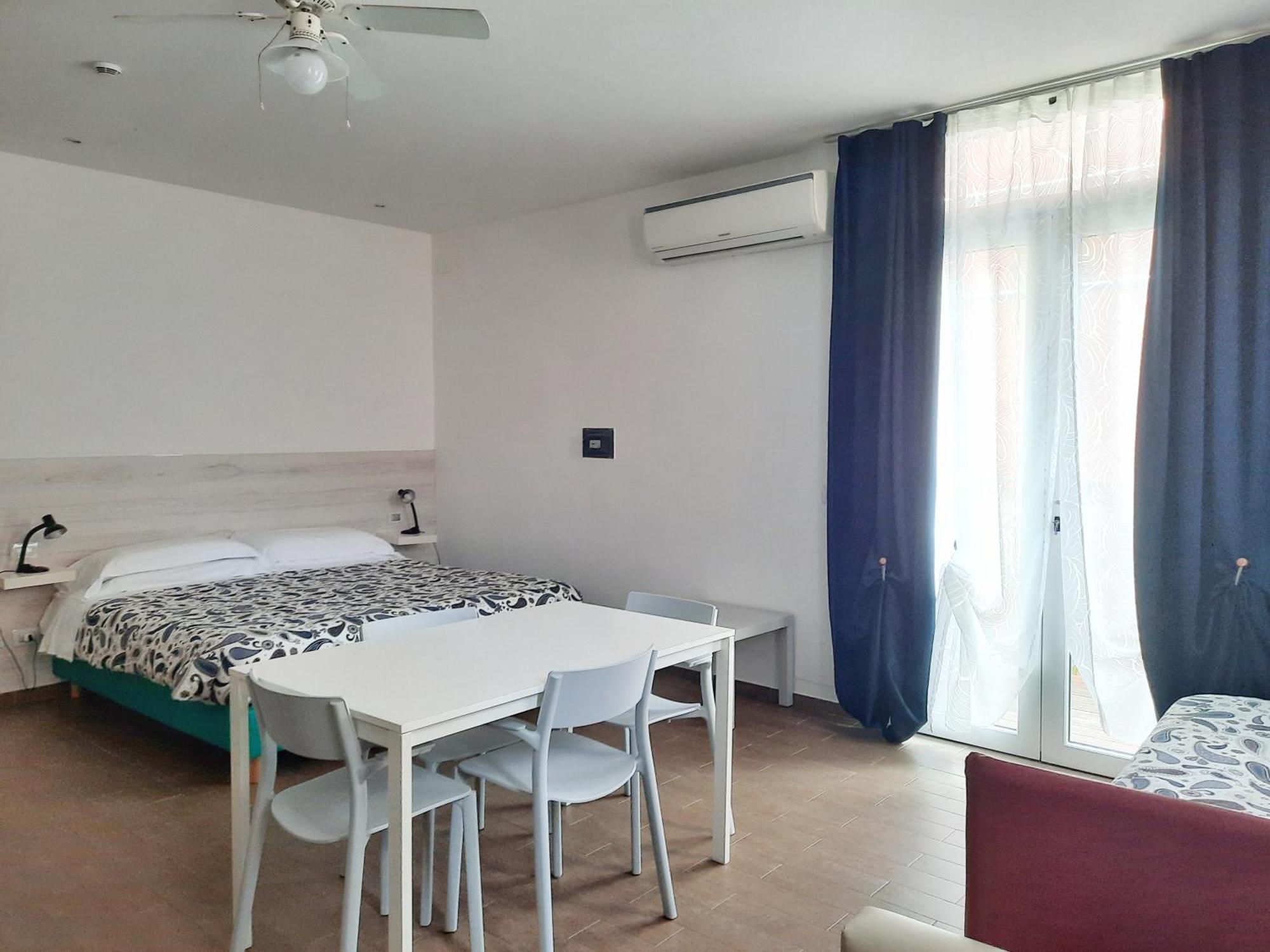 Residence Argentina R.T.A. Spotorno Luaran gambar