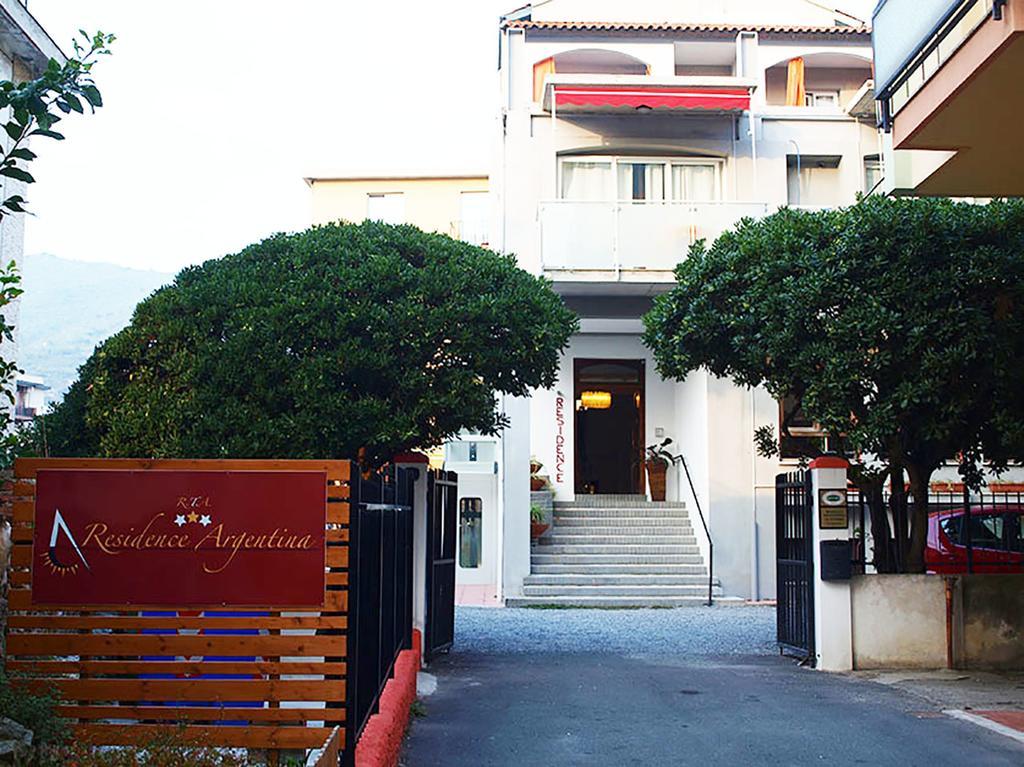 Residence Argentina R.T.A. Spotorno Luaran gambar