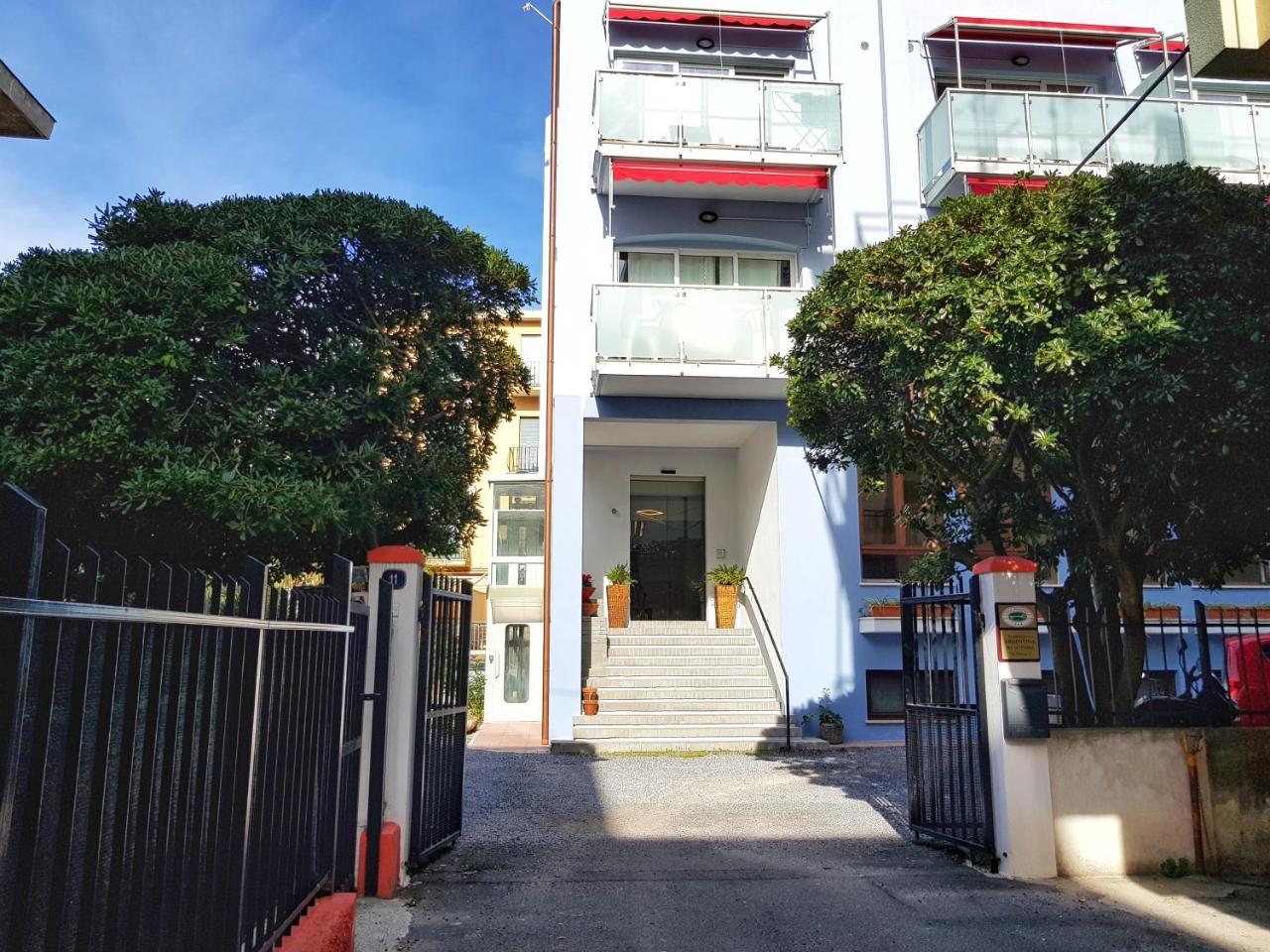 Residence Argentina R.T.A. Spotorno Luaran gambar